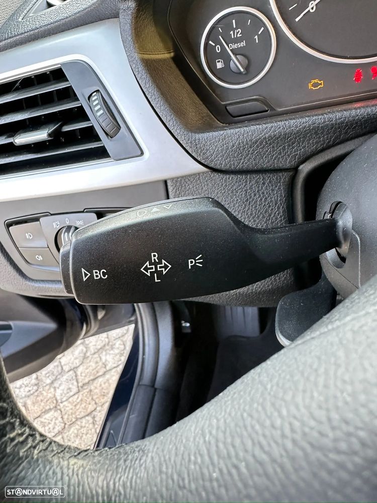 BMW 320 d EfficientDynamics Line Modern - 12