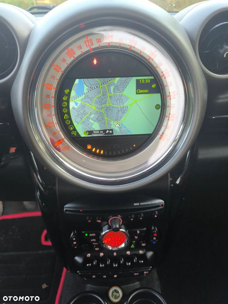 MINI Countryman Cooper D ALL4 - 12