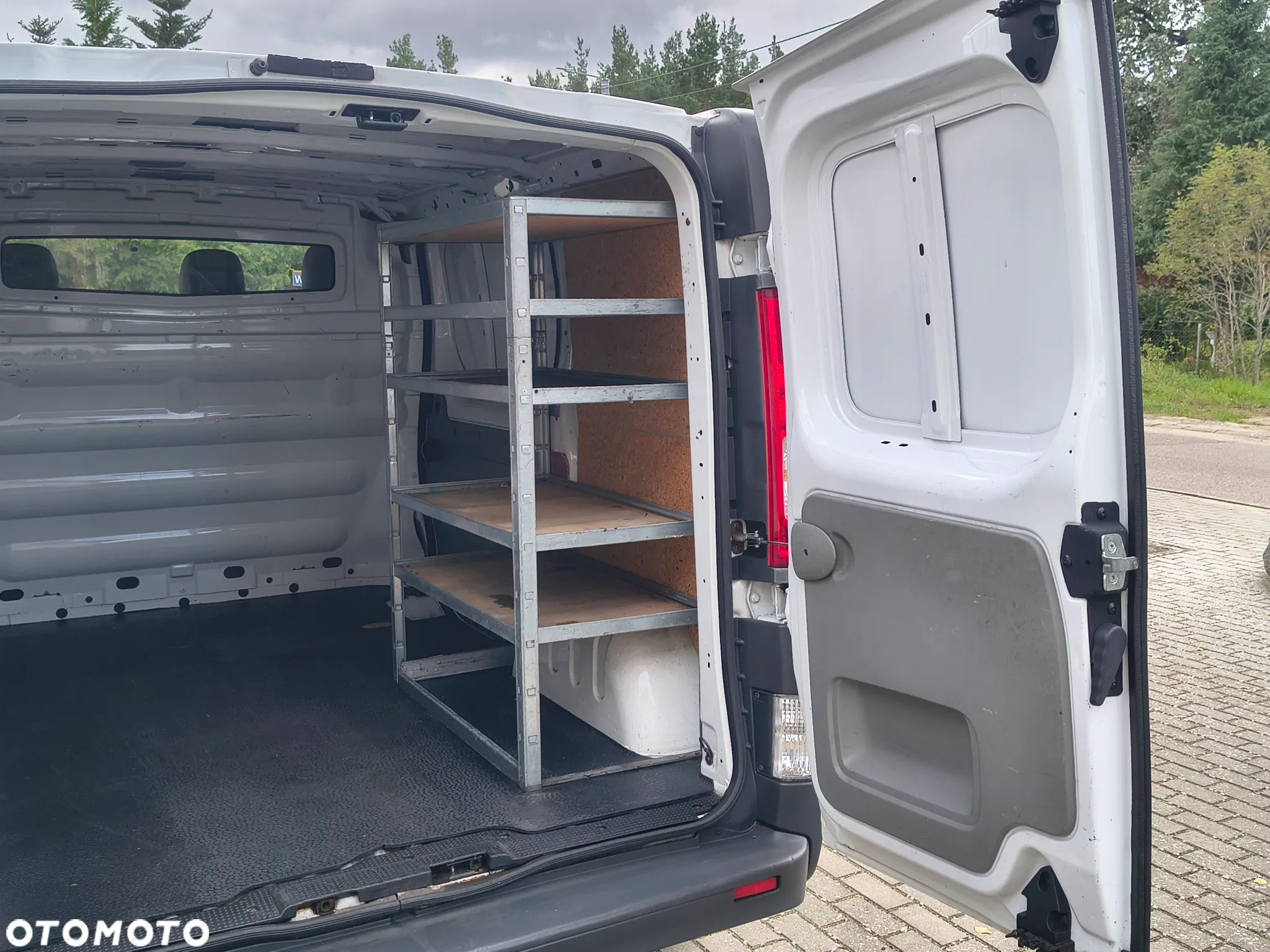 Opel Vivaro - 22