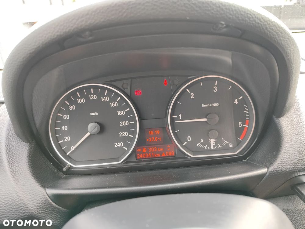 BMW Seria 1 118d DPF Edition Lifestyle - 16