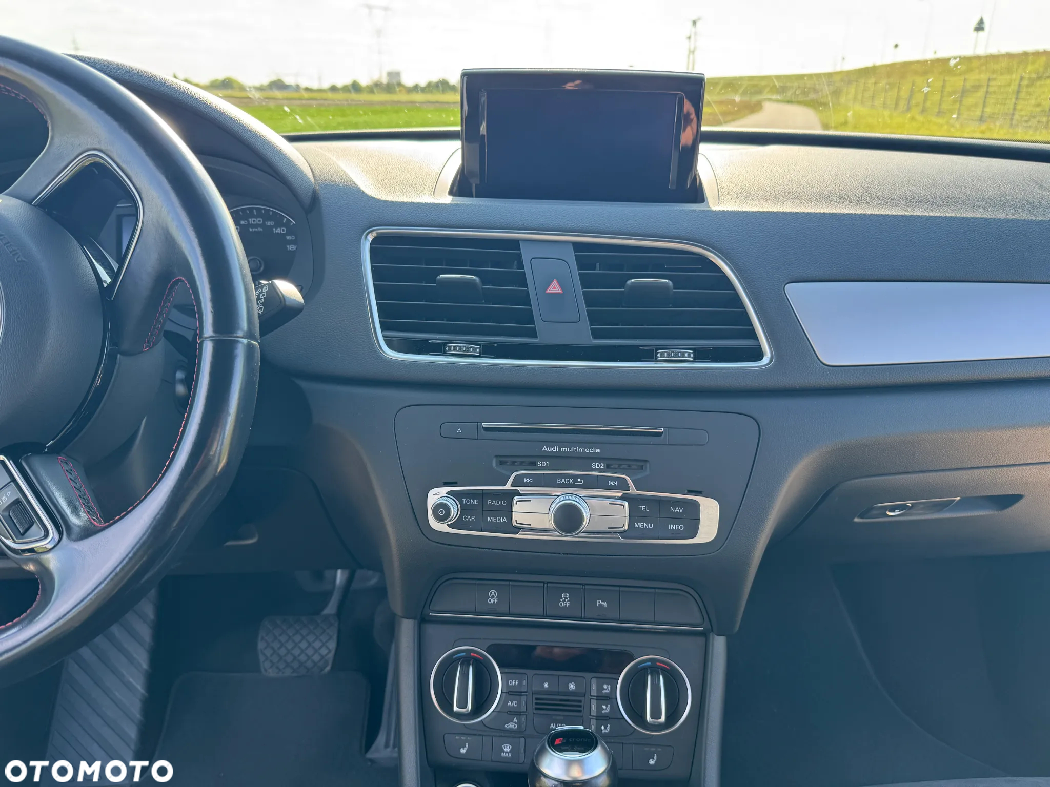 Audi Q3 2.0 TDI Sport S tronic - 11