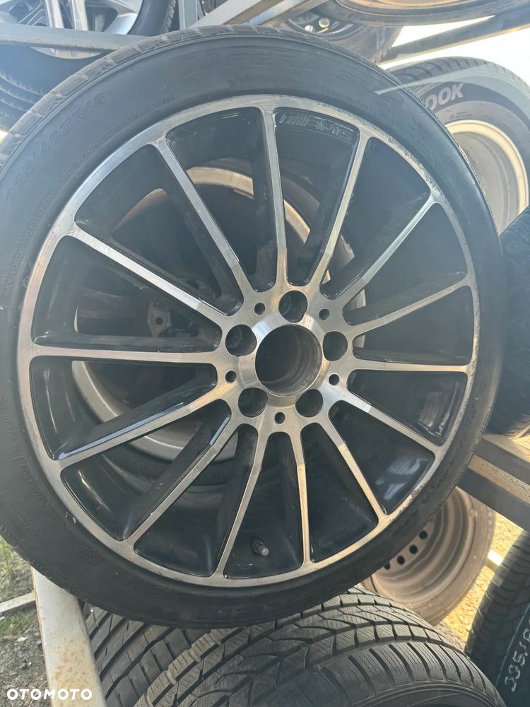 FELGA ALUMINIOWA ALUS MERCEDES A176 CLA A117 AMG 18 7,5J X 18 ET 52 - 1