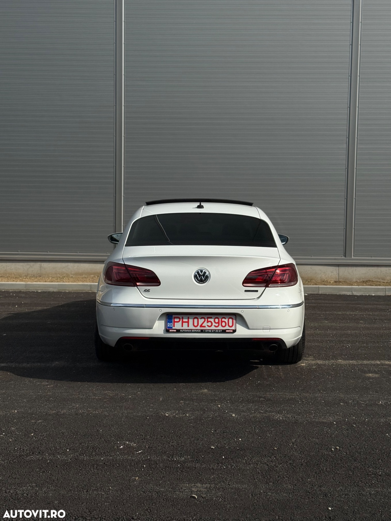 Volkswagen Passat CC 2.0 TDI 4Motion BlueMotion Technology DSG - 9