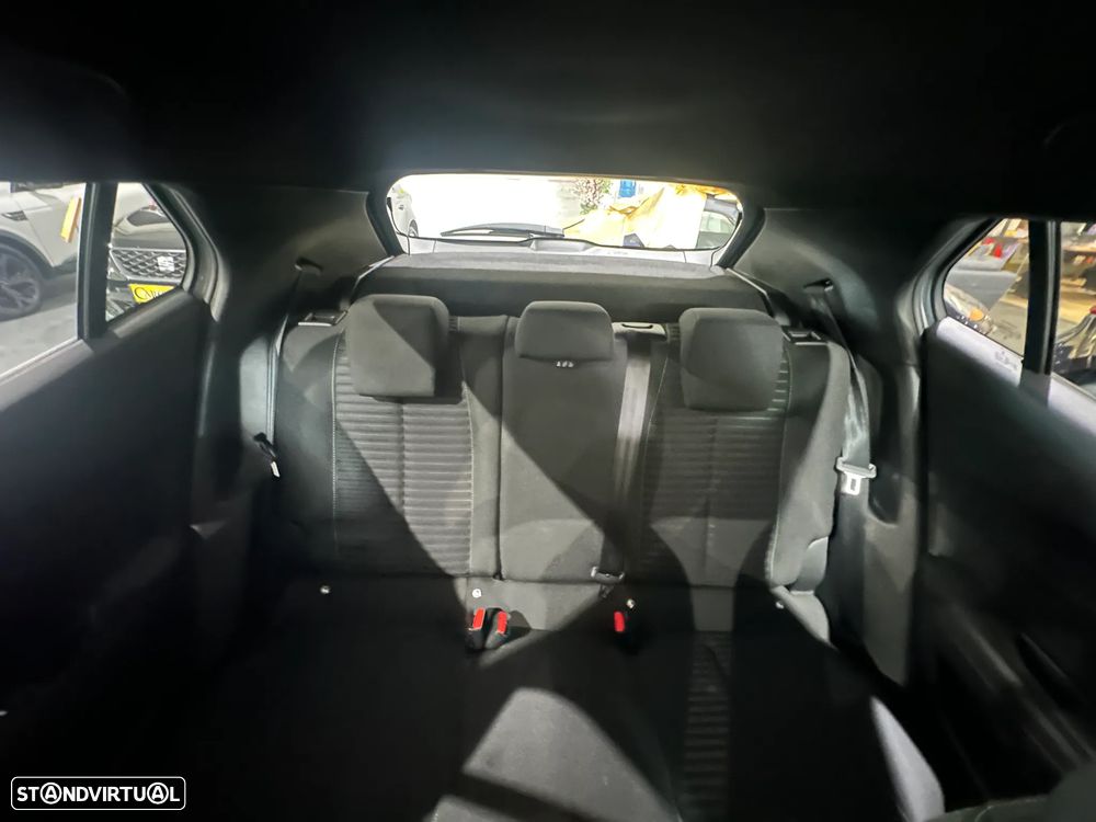 Peugeot 2008 1.2 PureTech Active - 5
