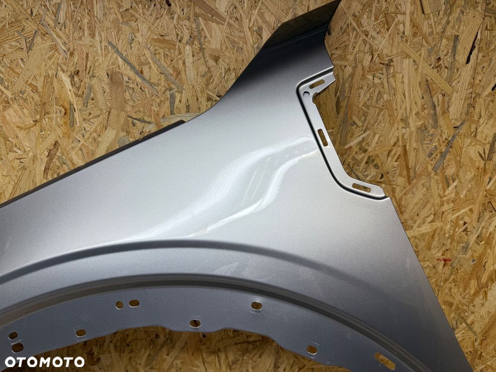 BŁOTNIK LEWY PRZÓD LEWY PRZEDNI FORD BRONCO SREBRNY - 28