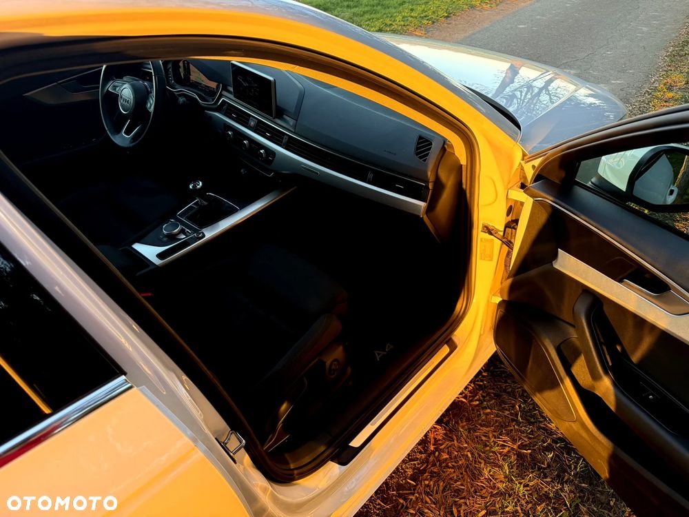 Audi A4 Avant 2.0 TDI quattro sport - 25