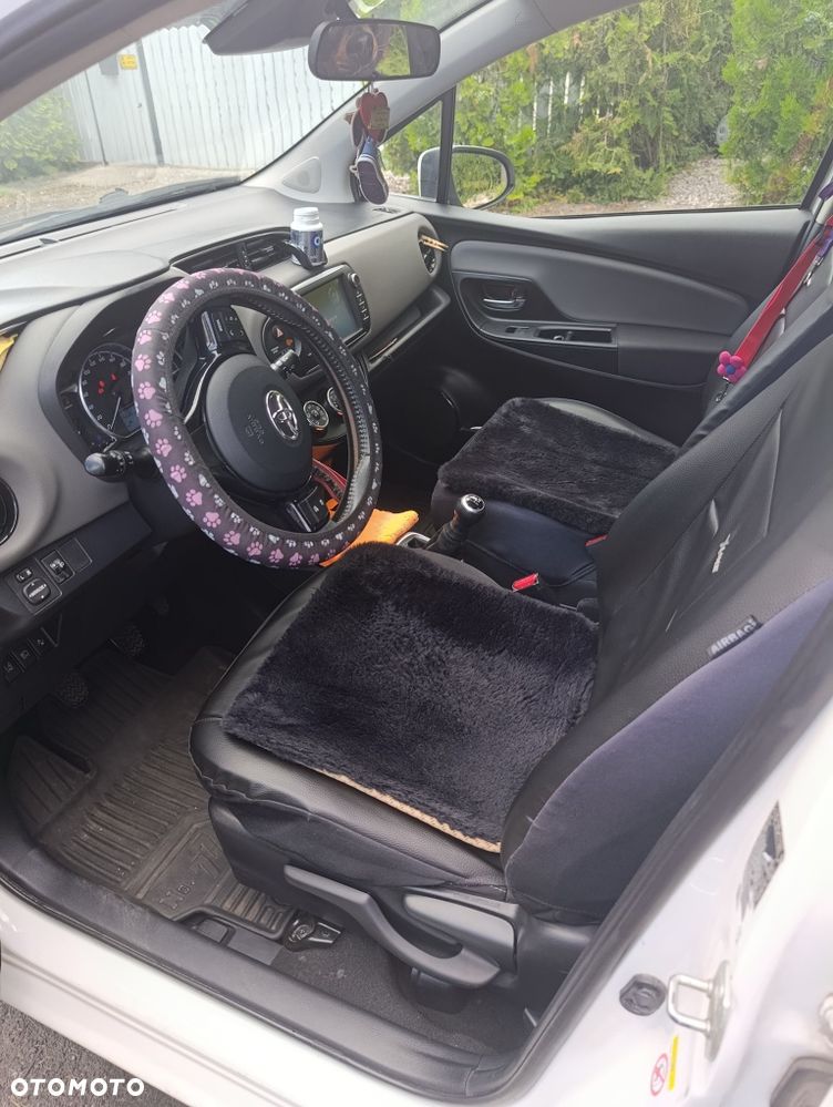 Toyota Yaris - 8