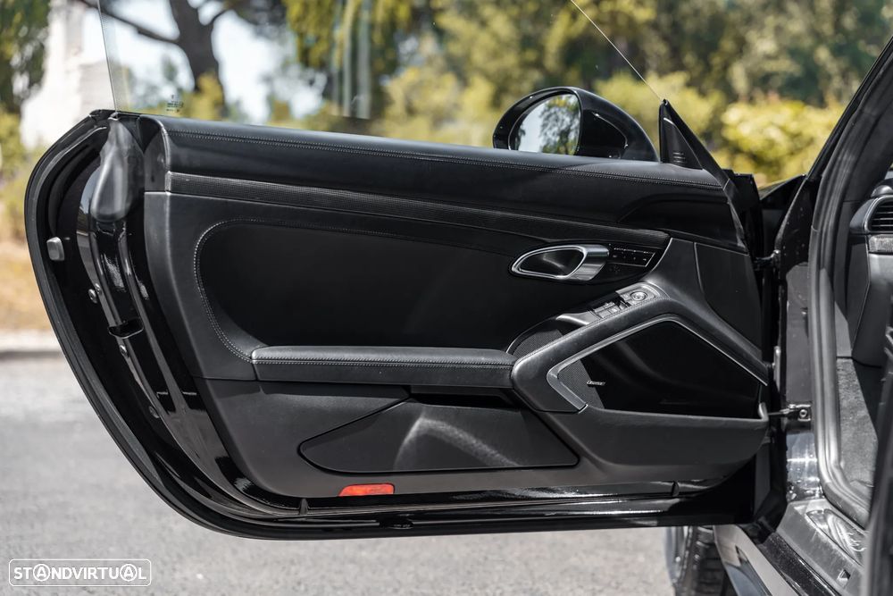 Porsche 911 (991) Turbo S - 11