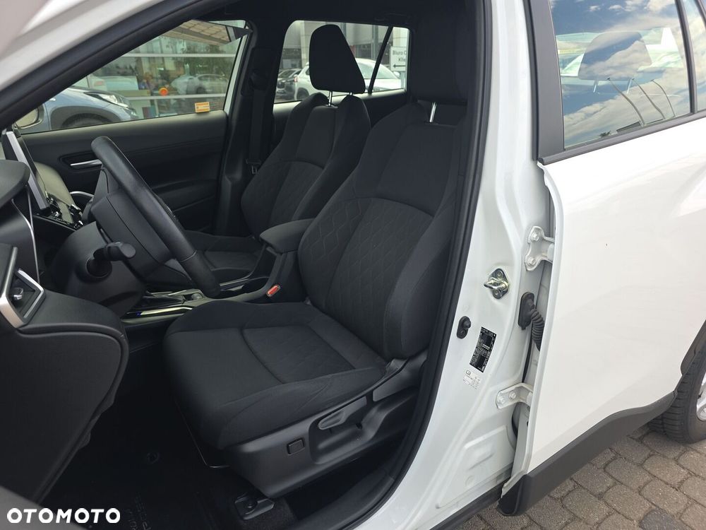 Toyota Corolla Cross - 19