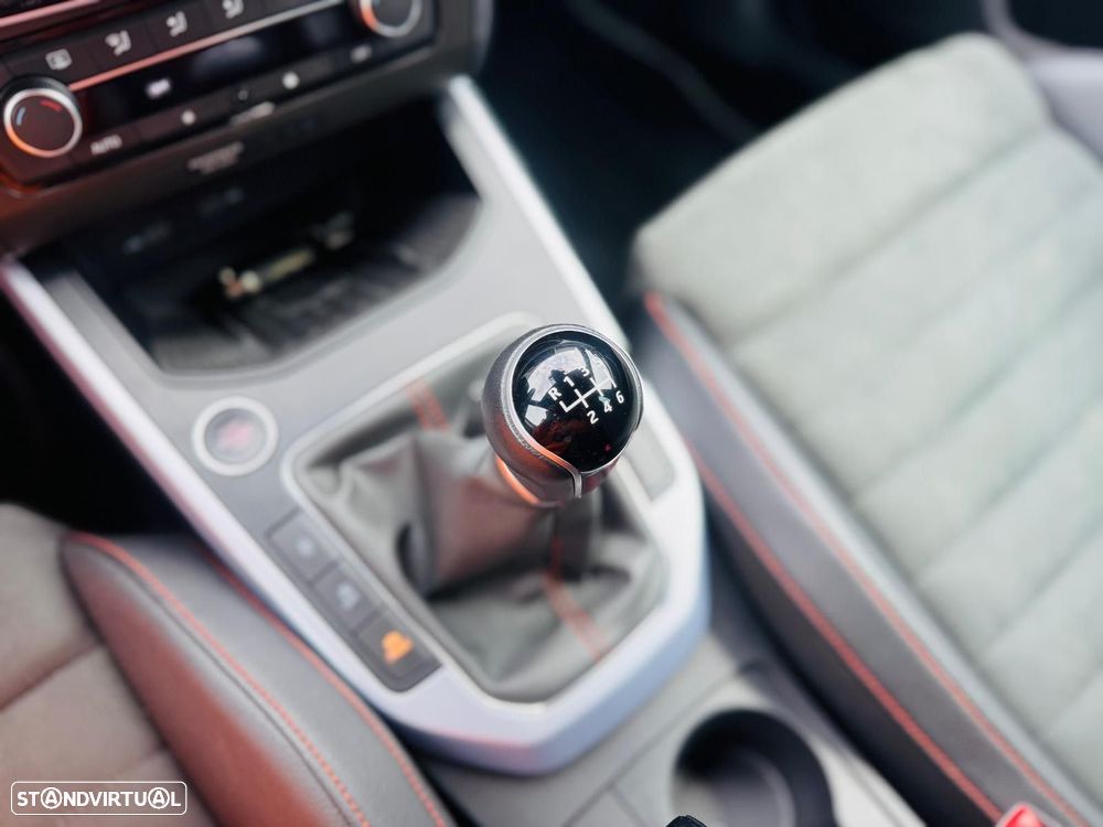 SEAT Arona 1.0 TSI FR - 27