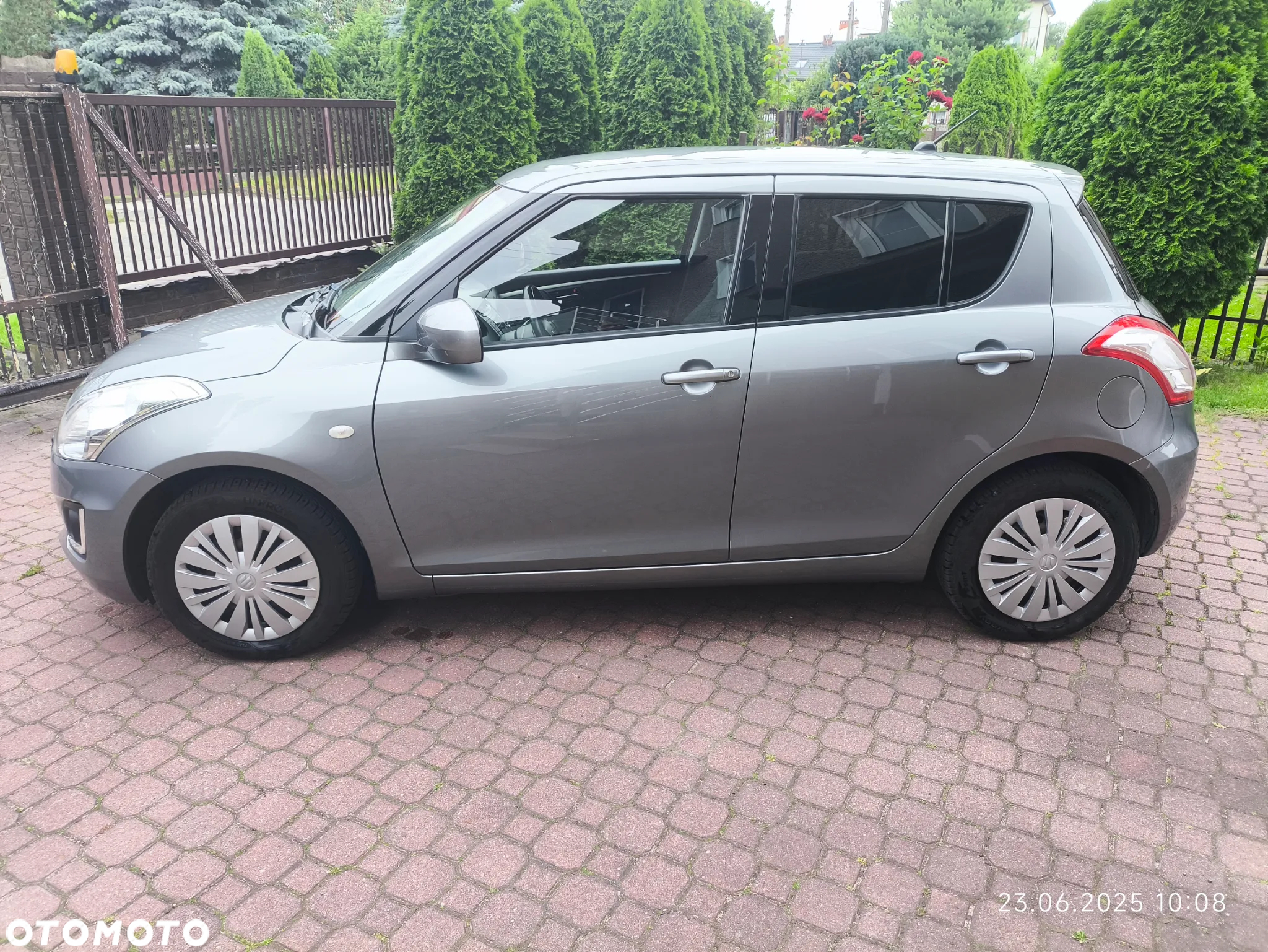 Suzuki Swift - 4