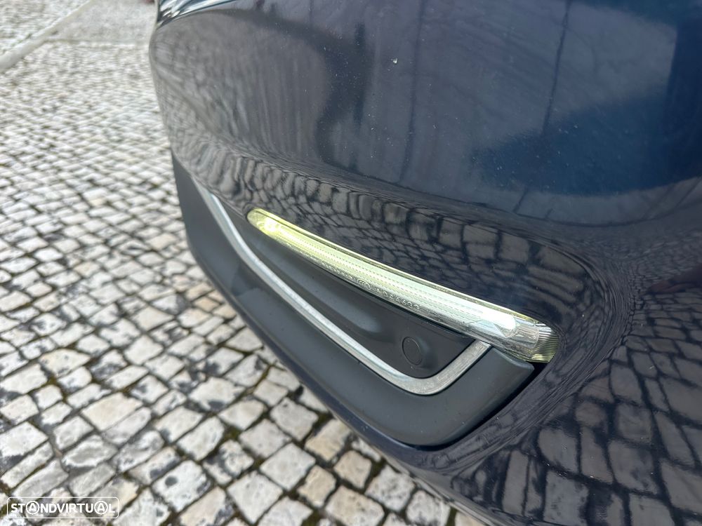 Volvo S60 2.0 D3 Summum - 29