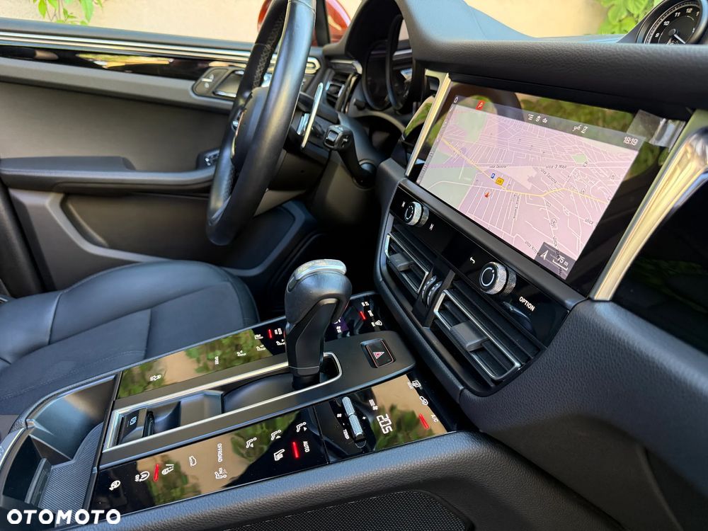 Porsche Macan Standard - 27