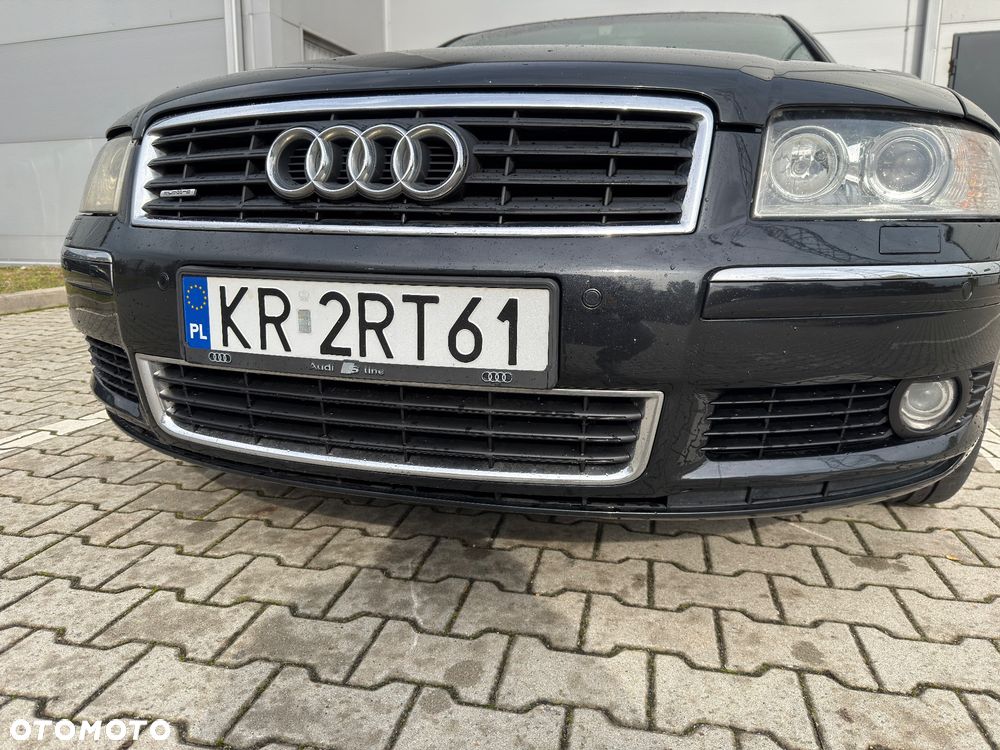 Audi A8 4.2 Quattro - 3