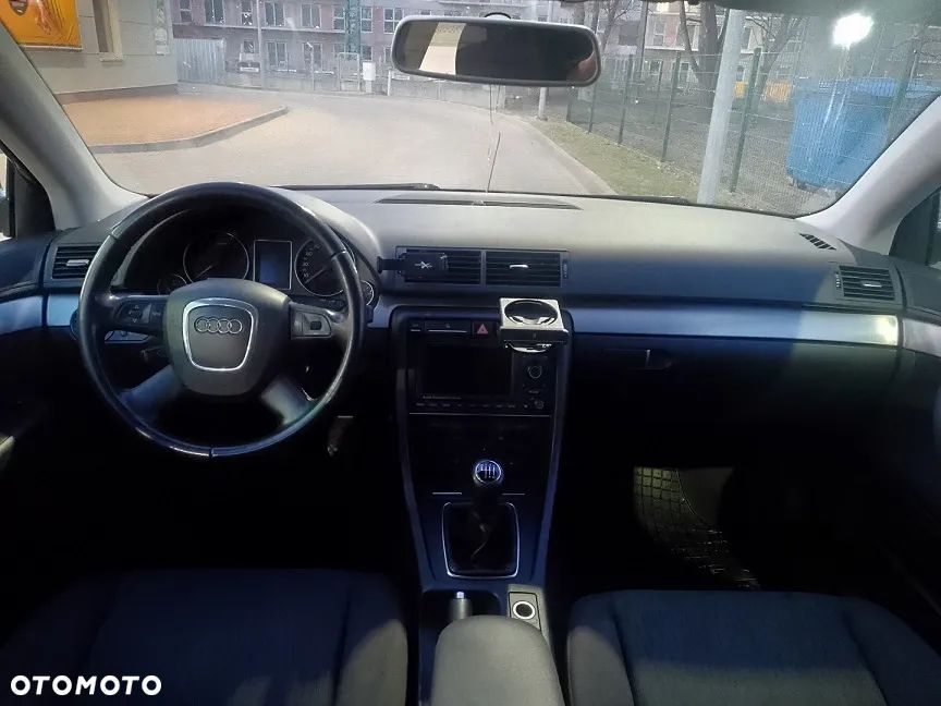 Audi A4 Limousine 2.0 TDI - 11