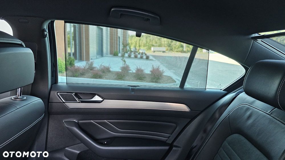 Volkswagen Passat 2.0 TSI 4Mot Elegance DSG - 22