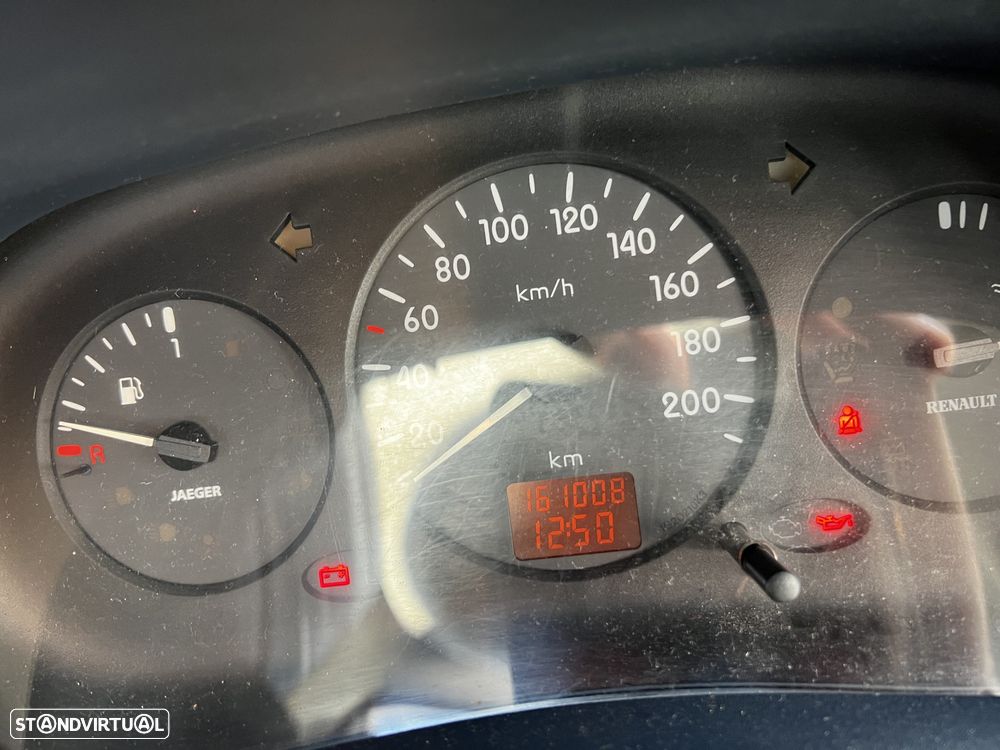 Renault Clio 1.5 dCi Extreme - 15