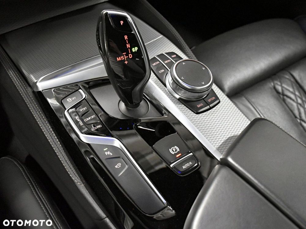 BMW Seria 5 - 18