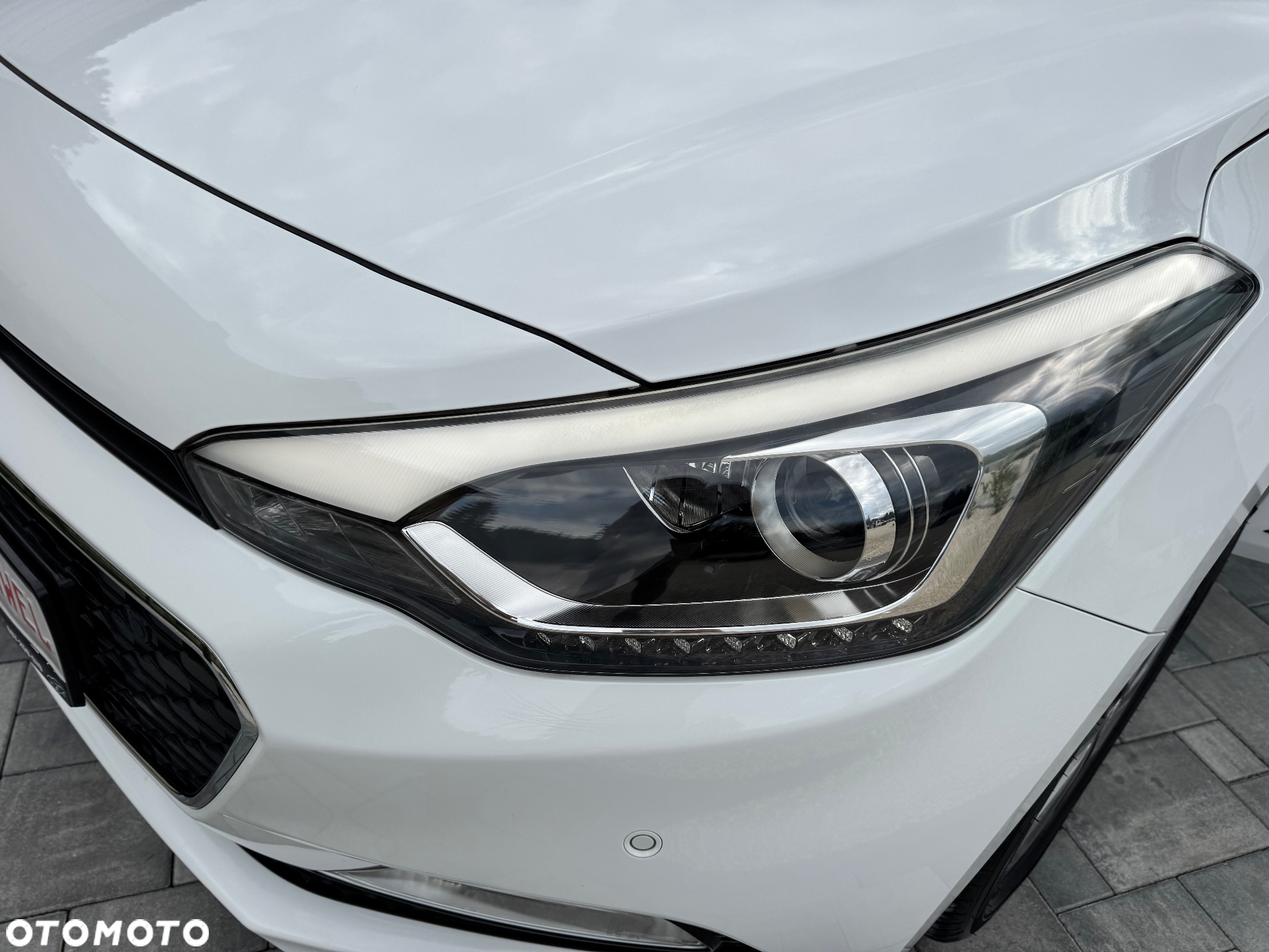 Hyundai i20 1.4 YES Gold - 36