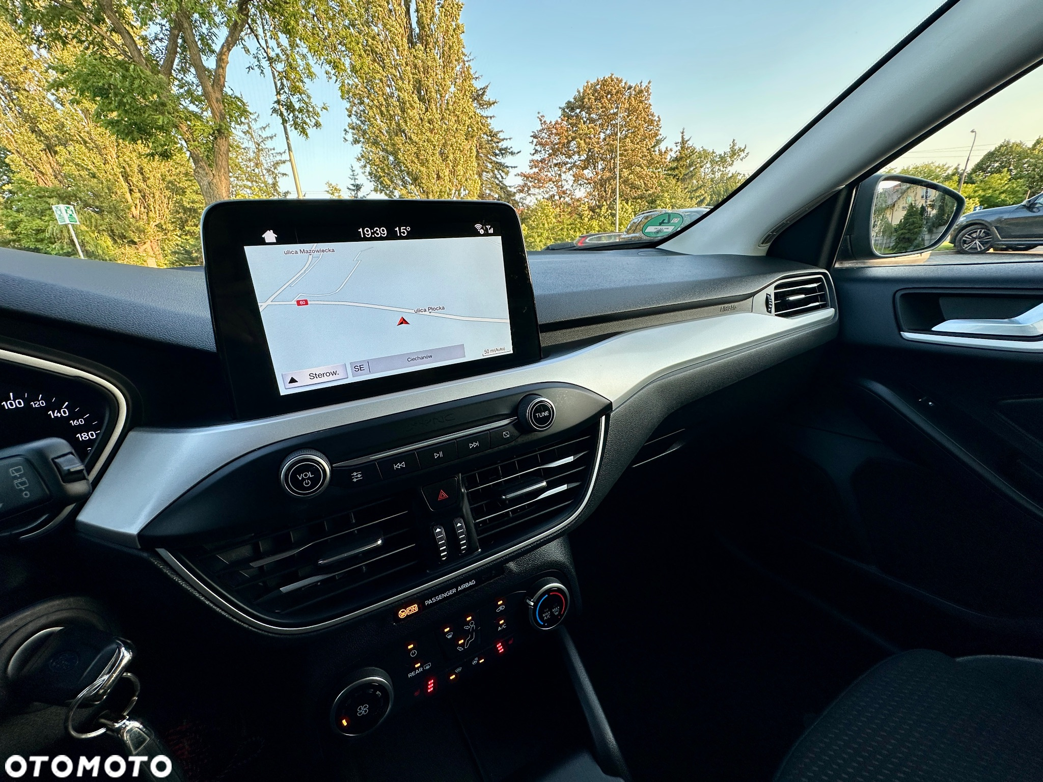 Ford Focus 1.0 EcoBoost Active Business - 33