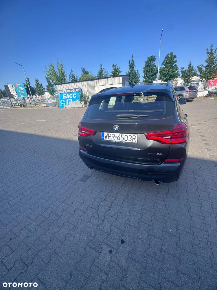 BMW X3 xDrive20i mHEV - 10