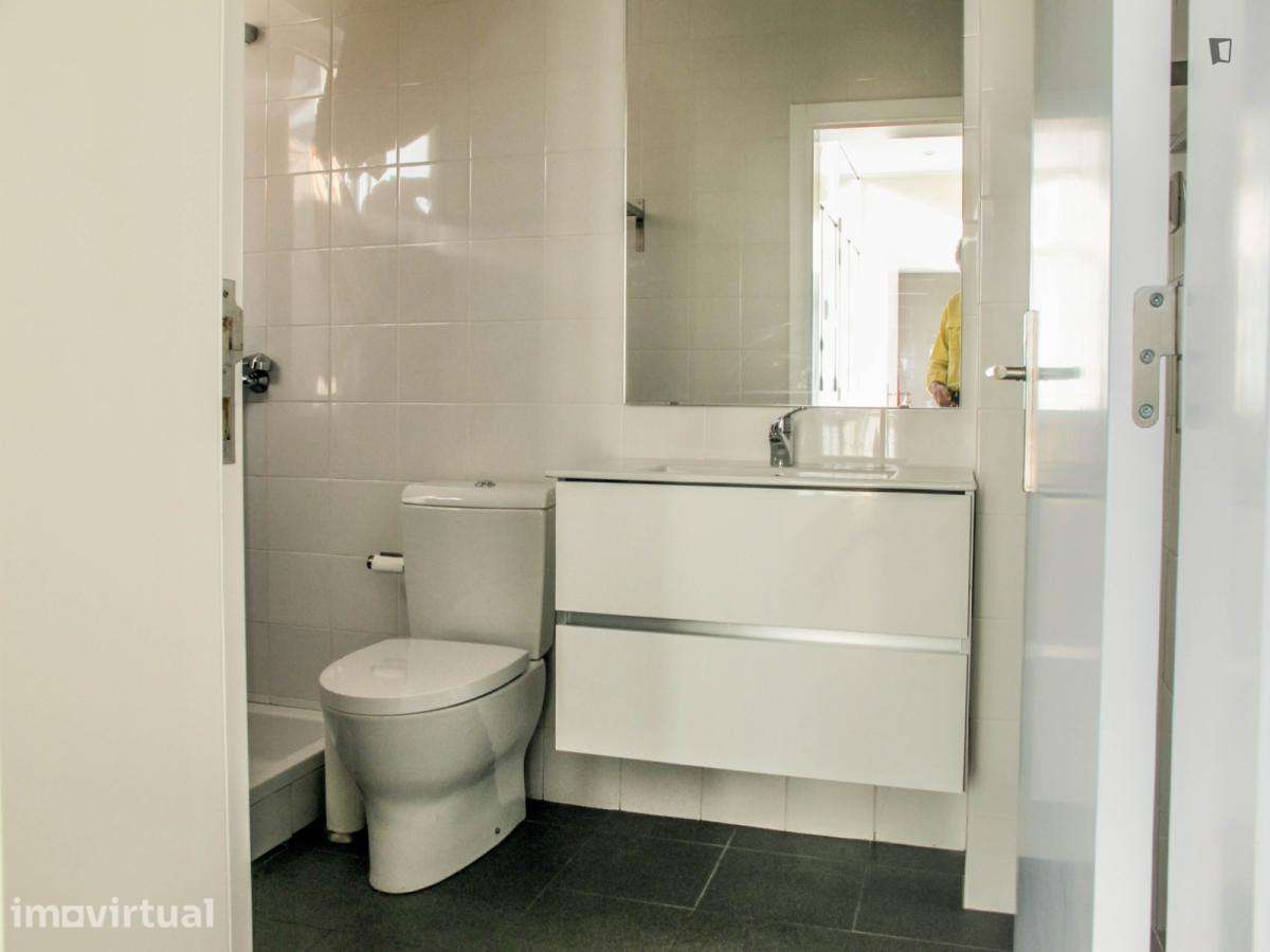 Apartamento com 3 quartos - localizado em Entrecampos Lisbon - Grande imagem: 5/8