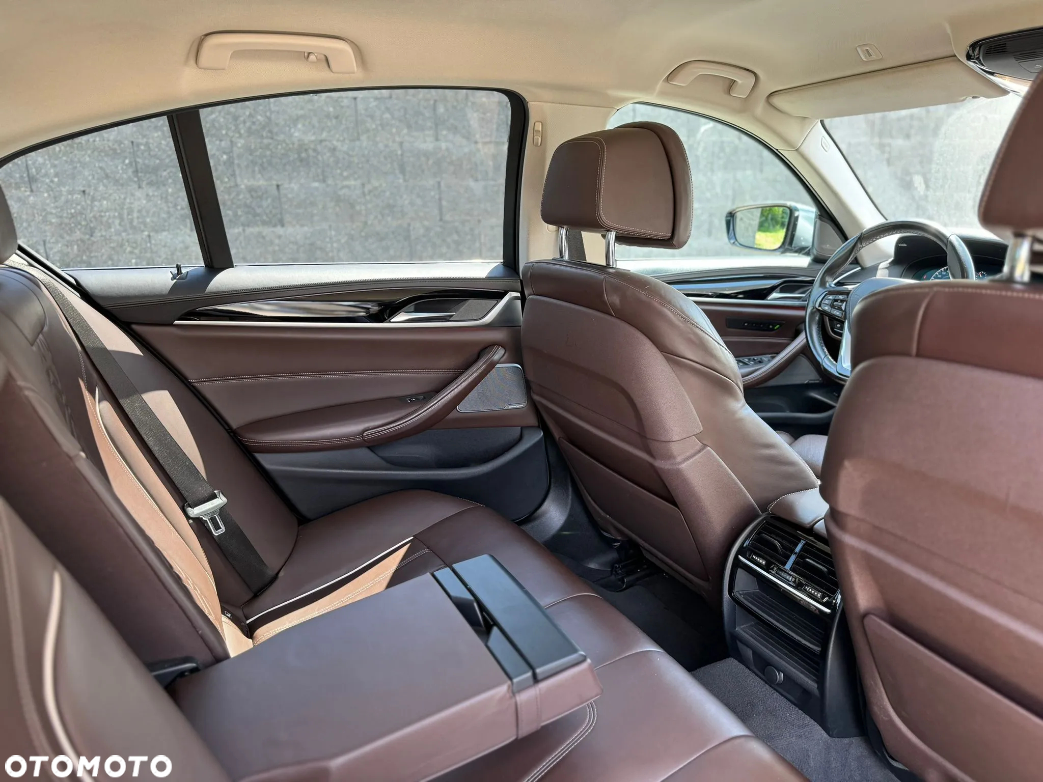 BMW Seria 5 530i xDrive Luxury Line sport - 13