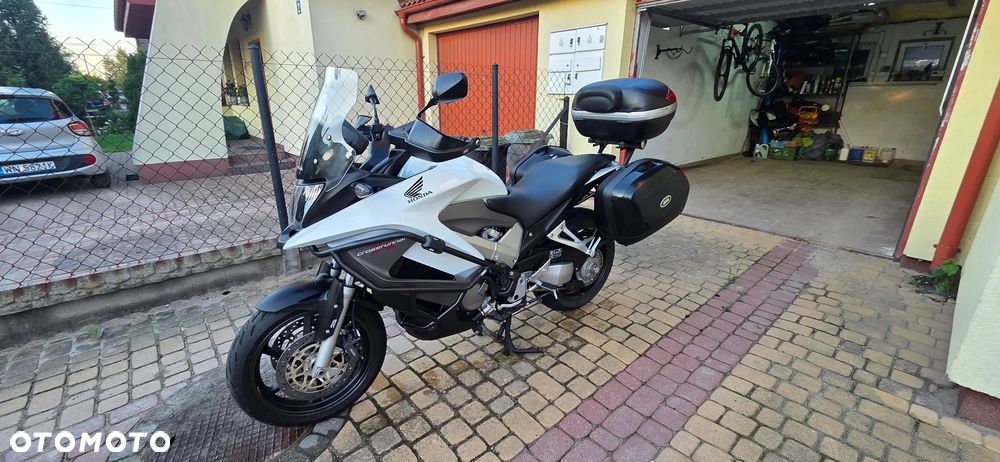Honda VFR - 21