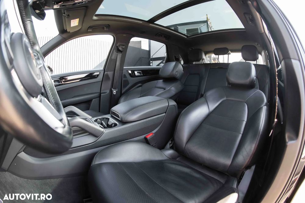 Porsche Cayenne S Tiptronic S - 5