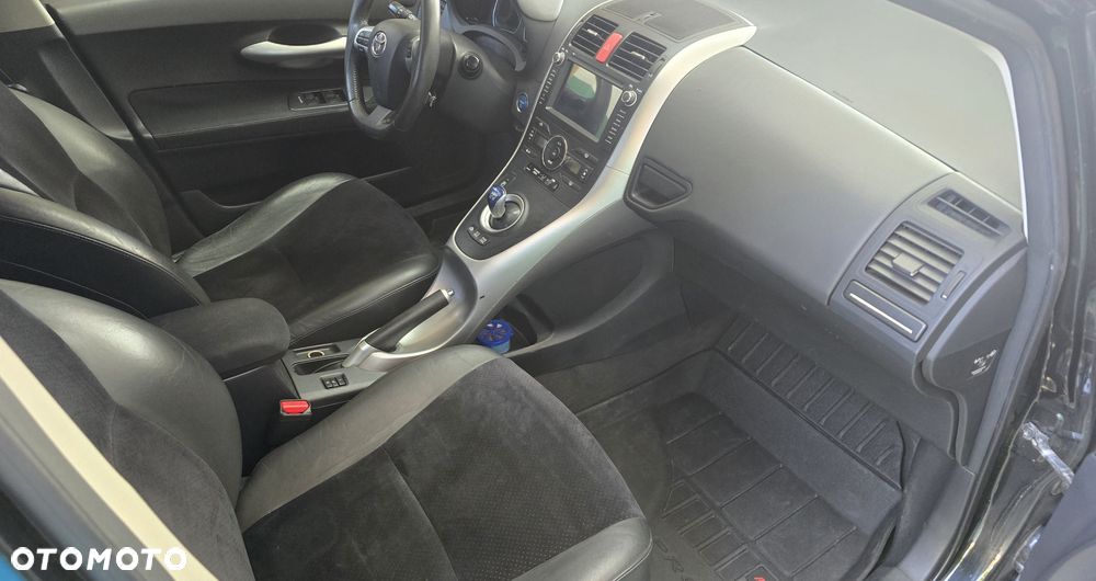 Toyota Auris - 8
