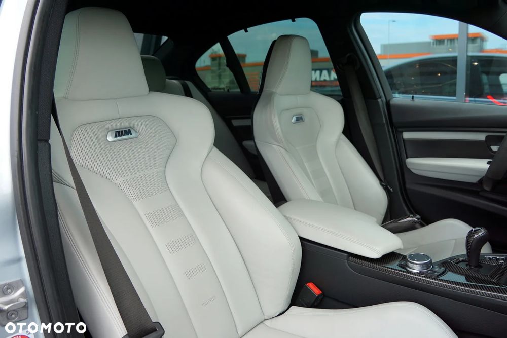 BMW M3 DKG - 21