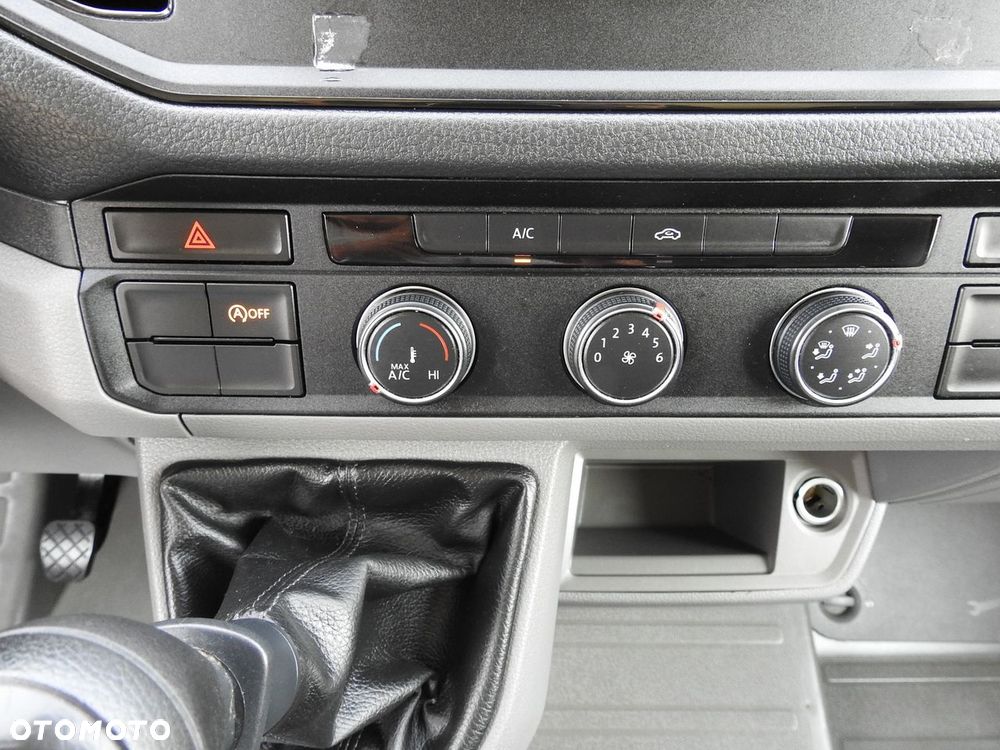 Volkswagen CRAFTER PLANDEKA 10 PALET WEBASTO TEMPOMAT KLIMATYZACJA LEDY  180KM - 37