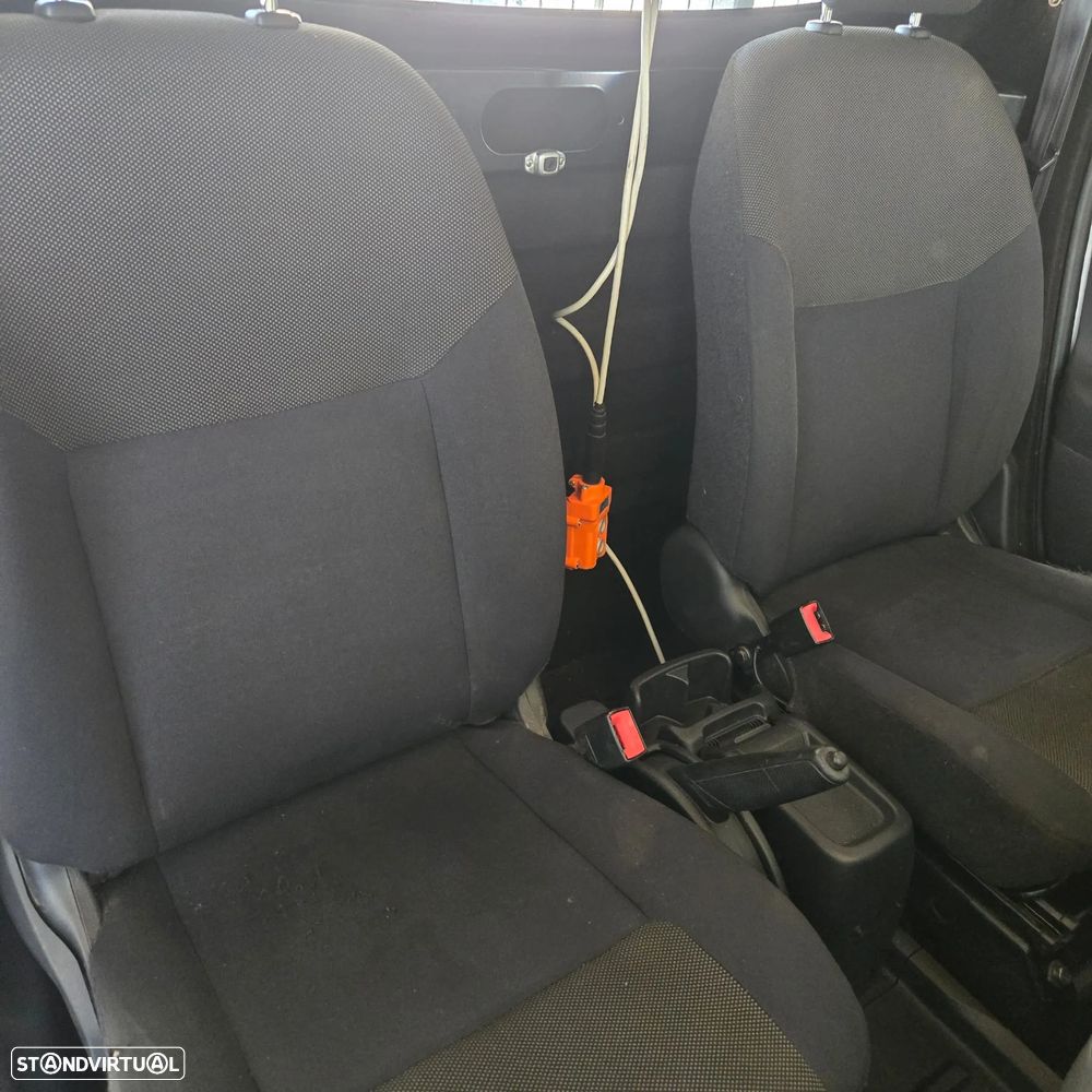 Nissan NV200 Caixa Hidralica - 27