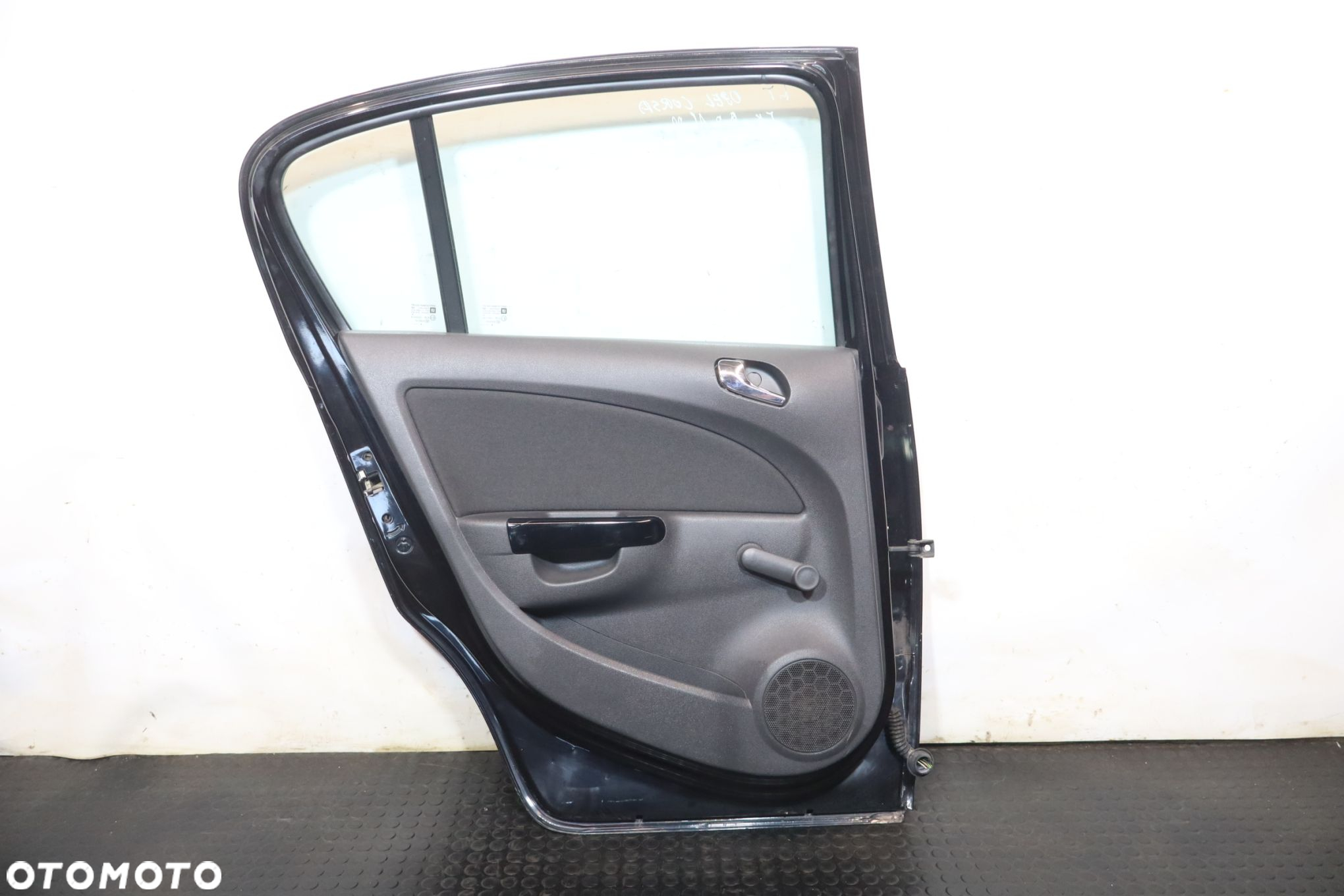 DRZWI LEWY TYŁ OPEL CORSA D Z20R HB - 2