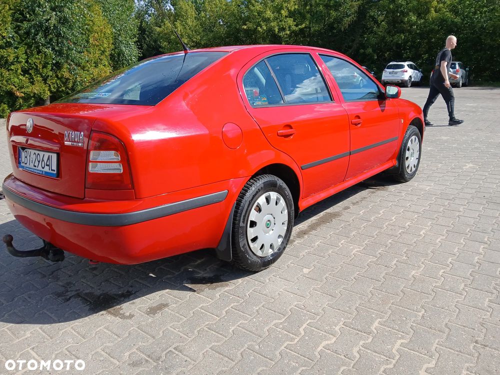 Skoda Octavia 1.6 Elegance - 13
