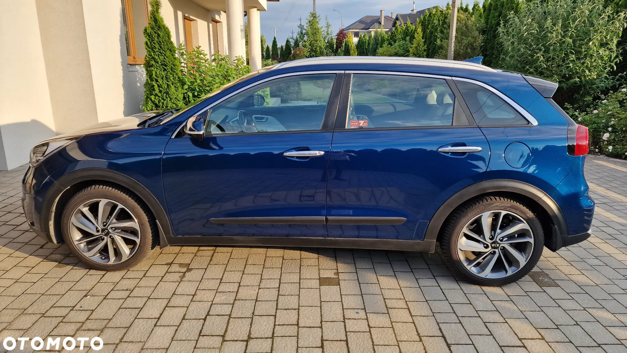Kia Niro 1.6 GDI Hybrid M - 9