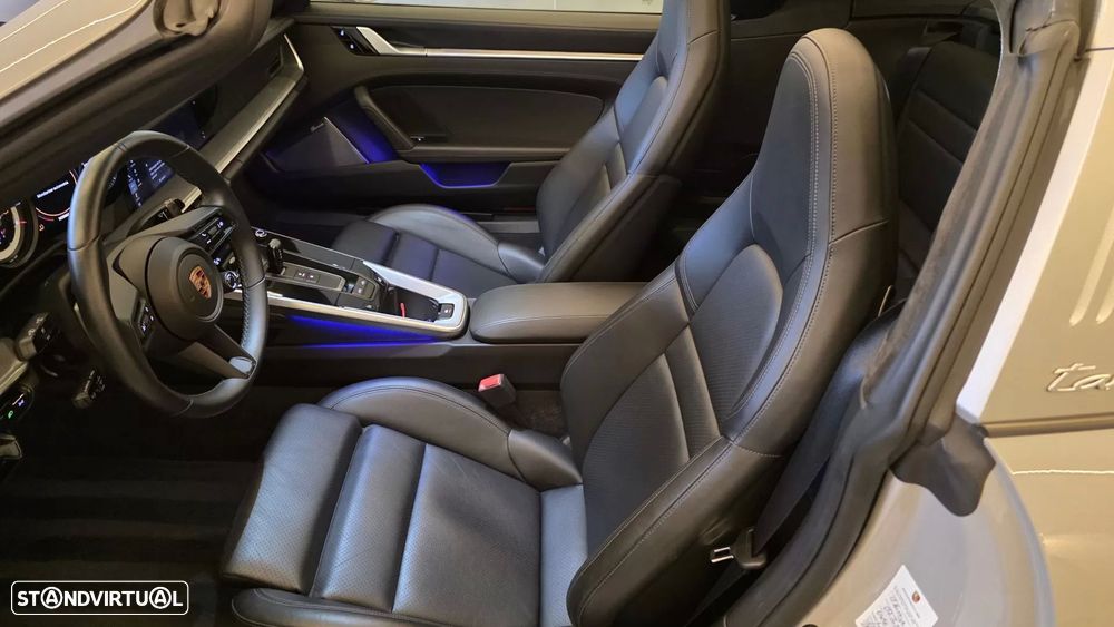 Porsche 911 (992) Targa 4S PDK - 37
