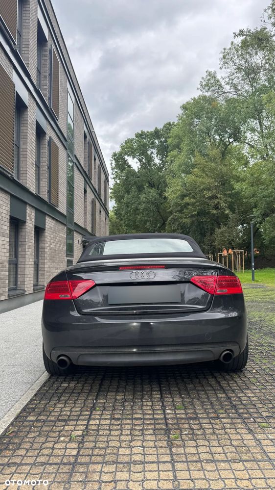 Audi A5 Cabrio - 5