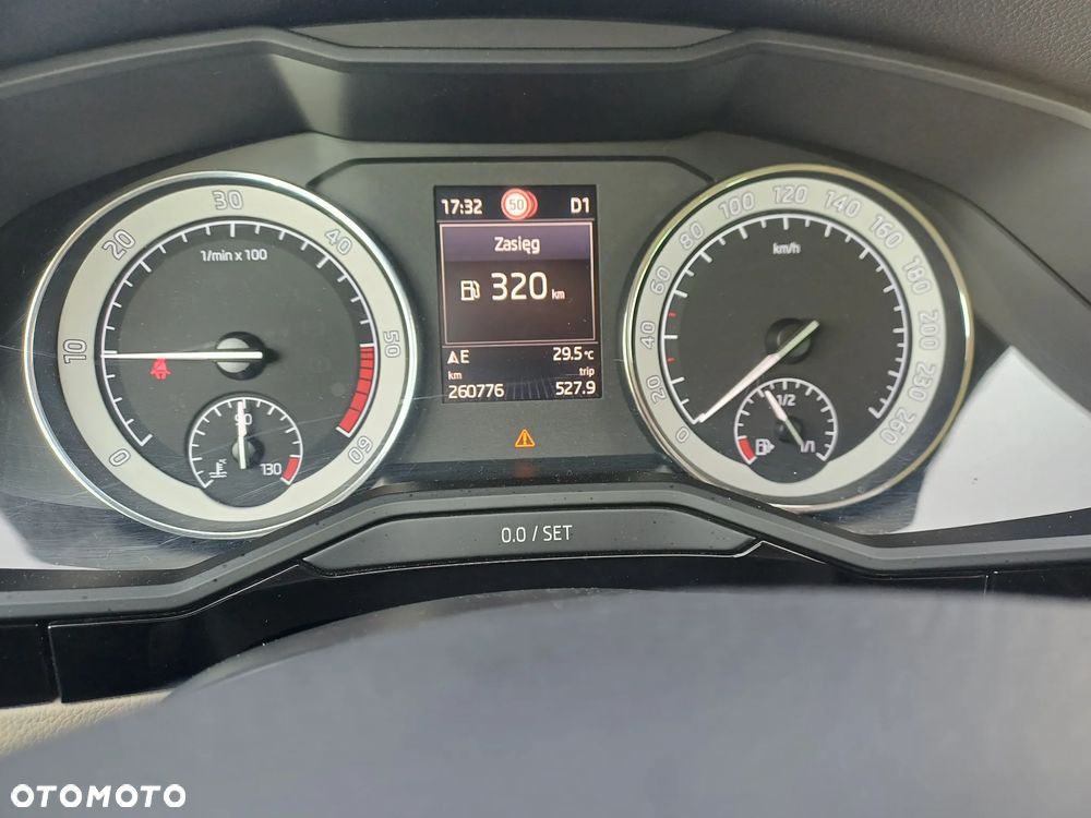 Skoda Superb 2.0 TDI 4x4 L&K DSG - 37
