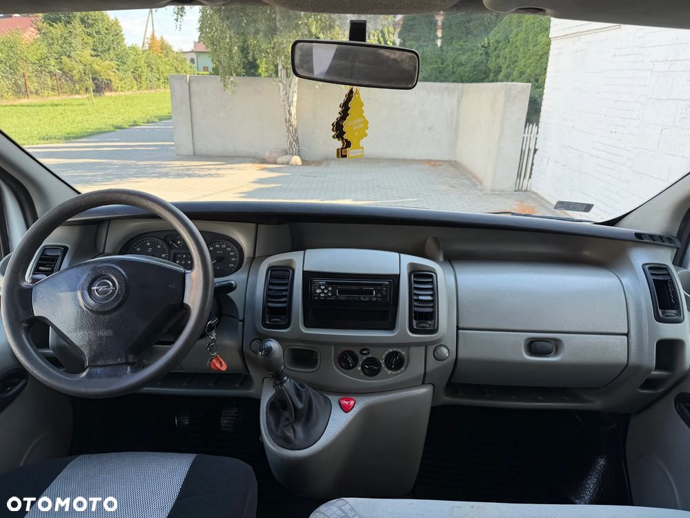 Opel VIVARO - 9