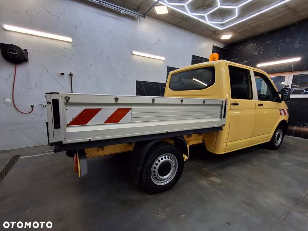Volkswagen Transporter T6 Doka Dubel Kabina Brygadówka 6 Miejsc Klimatyzacja Tempomat Hak Aluminiowe Burty Światła Dzienne Halogeny Webasto 2016 Rok Euro 6 - 7