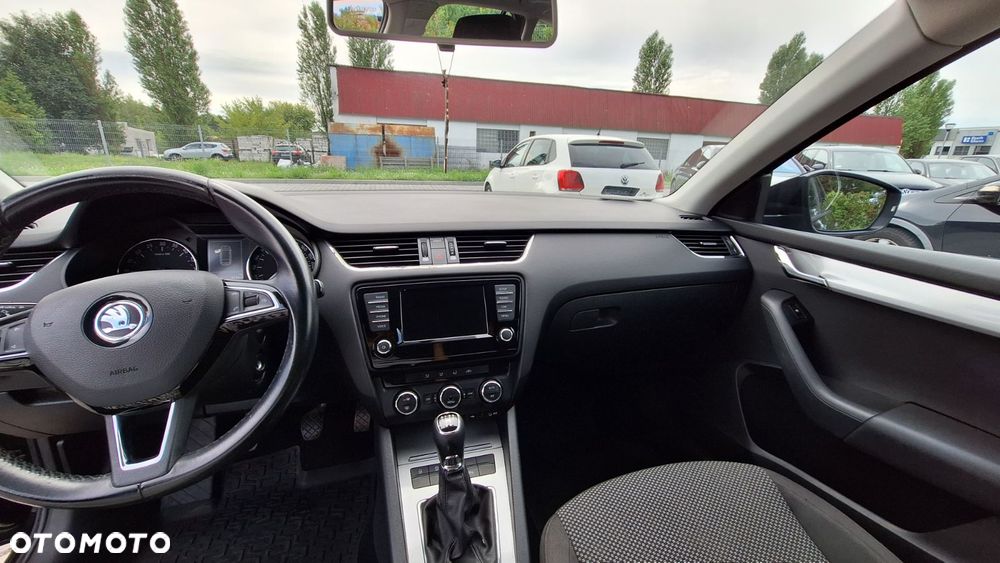 Skoda Octavia 1.6 TDI Ambition - 6