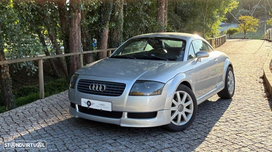 Audi TT Coupé 1.8 T - 11