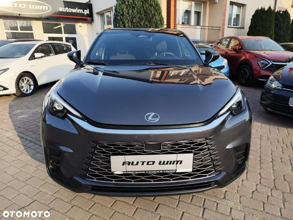 Lexus LBX 1.5 Hybrid - 2