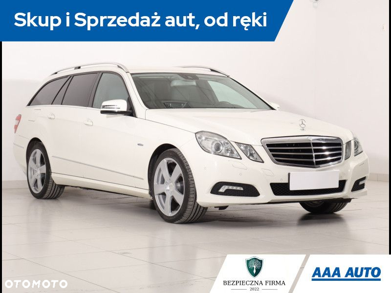 Mercedes-Benz Klasa E - 2