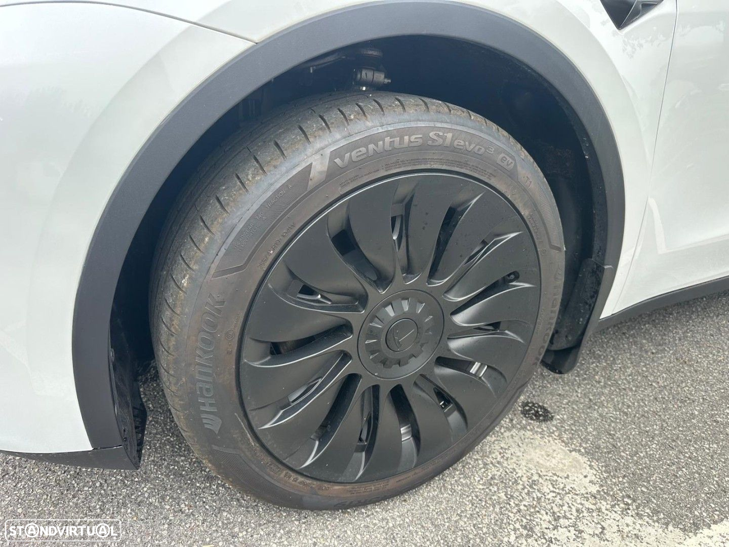Tesla Model Y Tração Traseira - 4