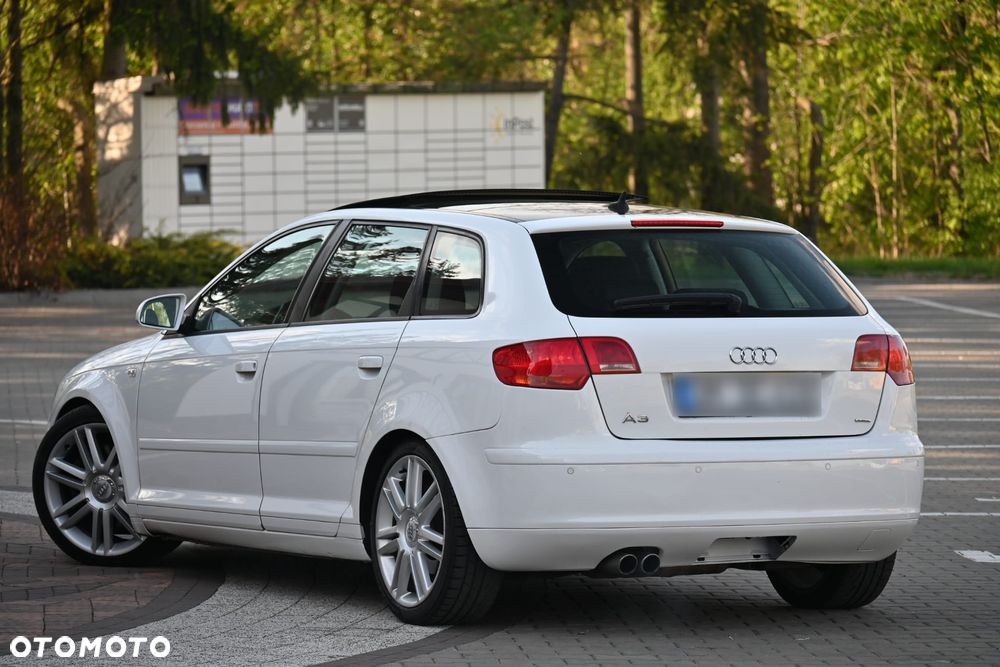 Audi A3 Sportback 2.0 TDI DPF quattro Attraction - 18
