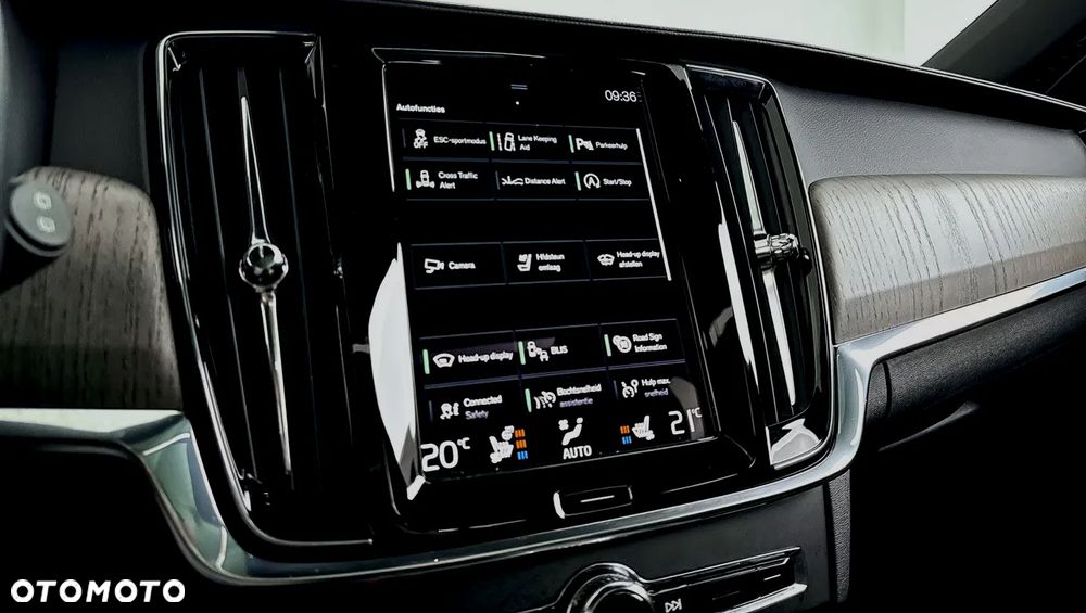 Volvo V90 Cross Country B5 D AWD Geartronic Pro - 22