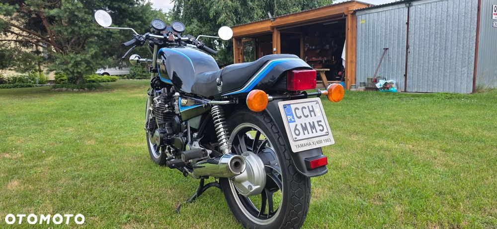 Yamaha XJ - 4