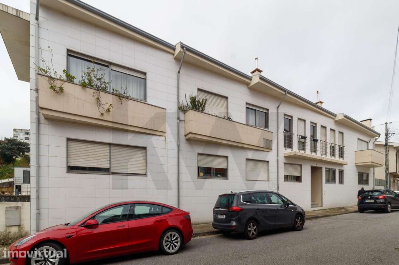 Apartamento T3 em Rio Tinto de 2002  com quintal, garagem p/2 carros - Grande imagem: 4/49
